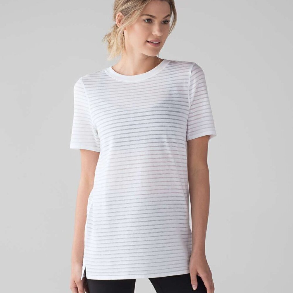 Lululemon Uncovered Tall Tee - 6/8 White